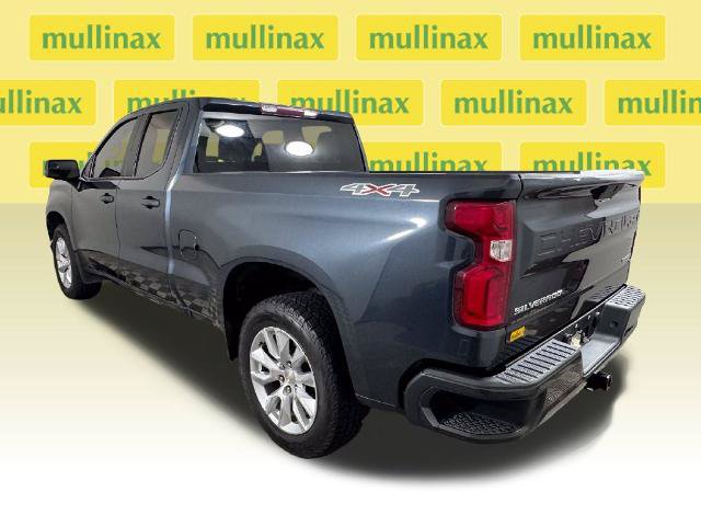 Used 2019 Chevrolet Silverado 1500 Custom w/ Custom Value Package AWD/4WD image 11
