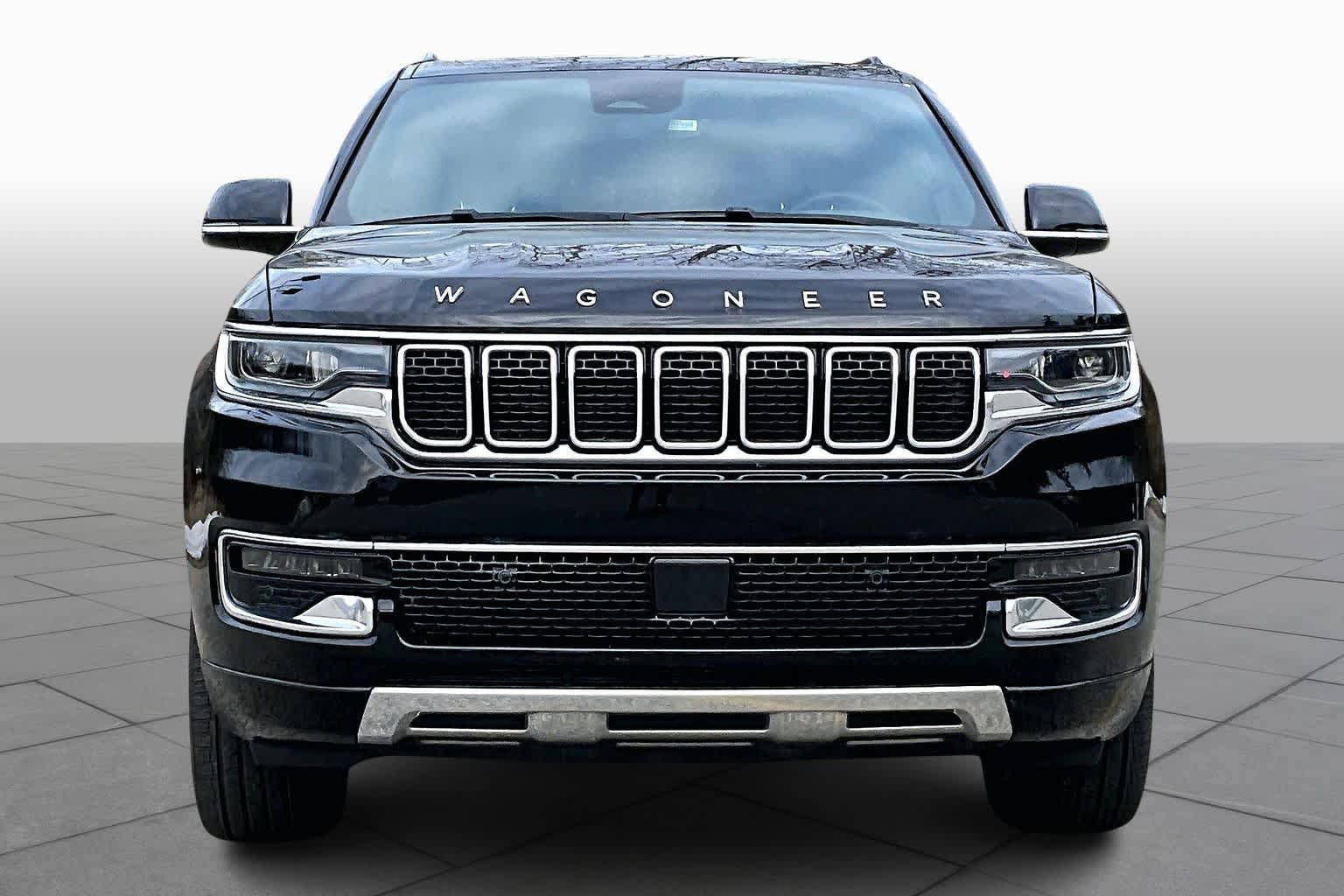 Used 2024 Jeep Wagoneer Series III w/ Flexible Seating Group AWD/4WD image 4