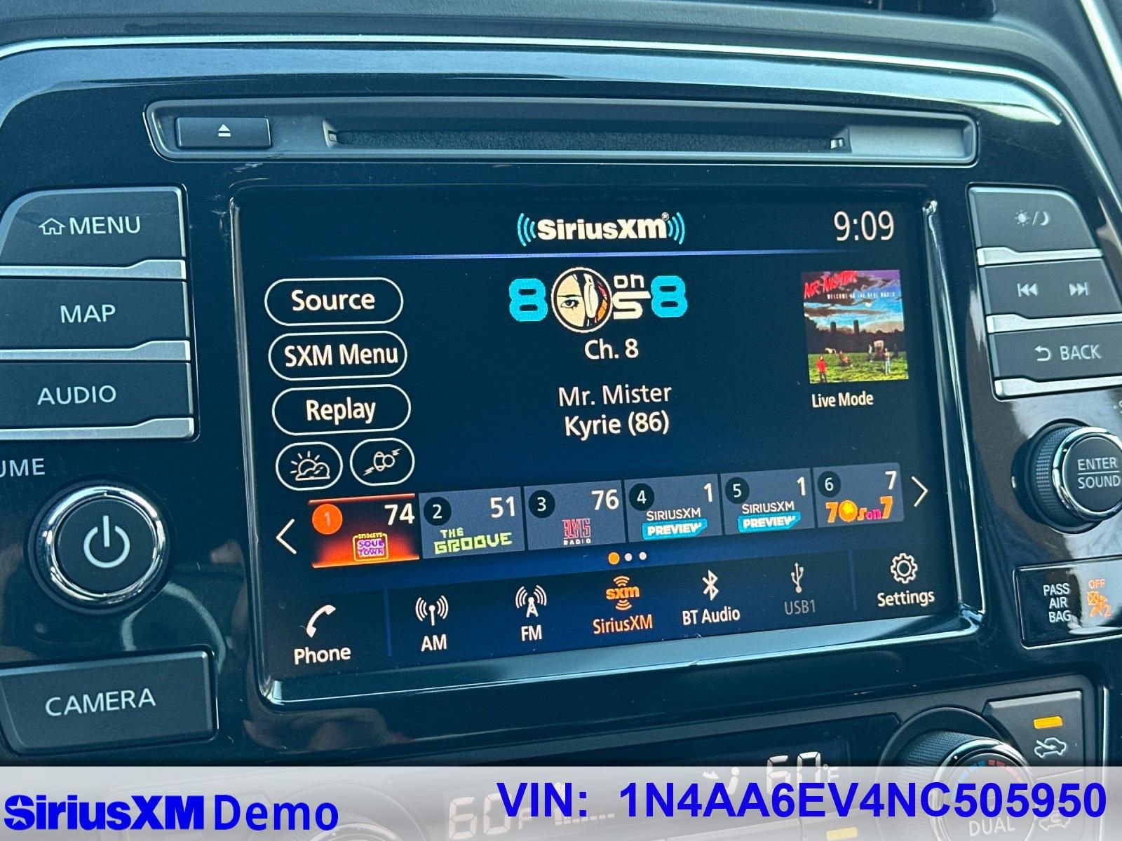 Used 2022 Nissan Maxima SR w/ Sport Mat Group image 26