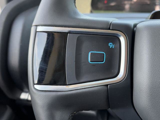 Certified 2025 Ford Expedition Active AWD/4WD image 15