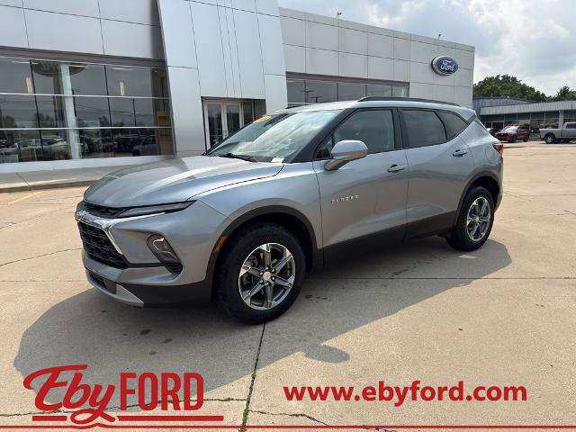 Used 2024 Chevrolet Blazer LT w/ Convenience Package FWD image 1