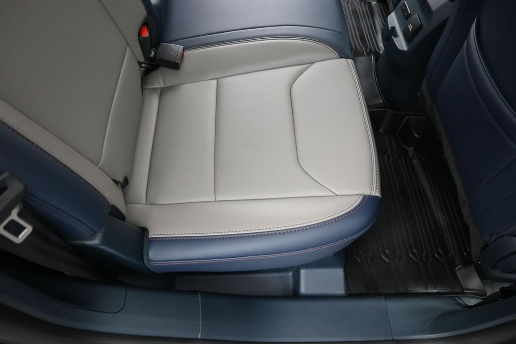 Certified 2025 Ford Maverick Lariat AWD/4WD image 28