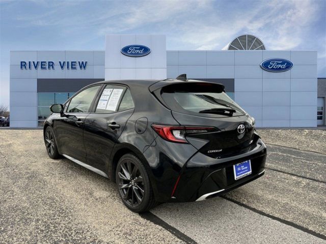 Used 2023 Toyota Corolla XSE image 2