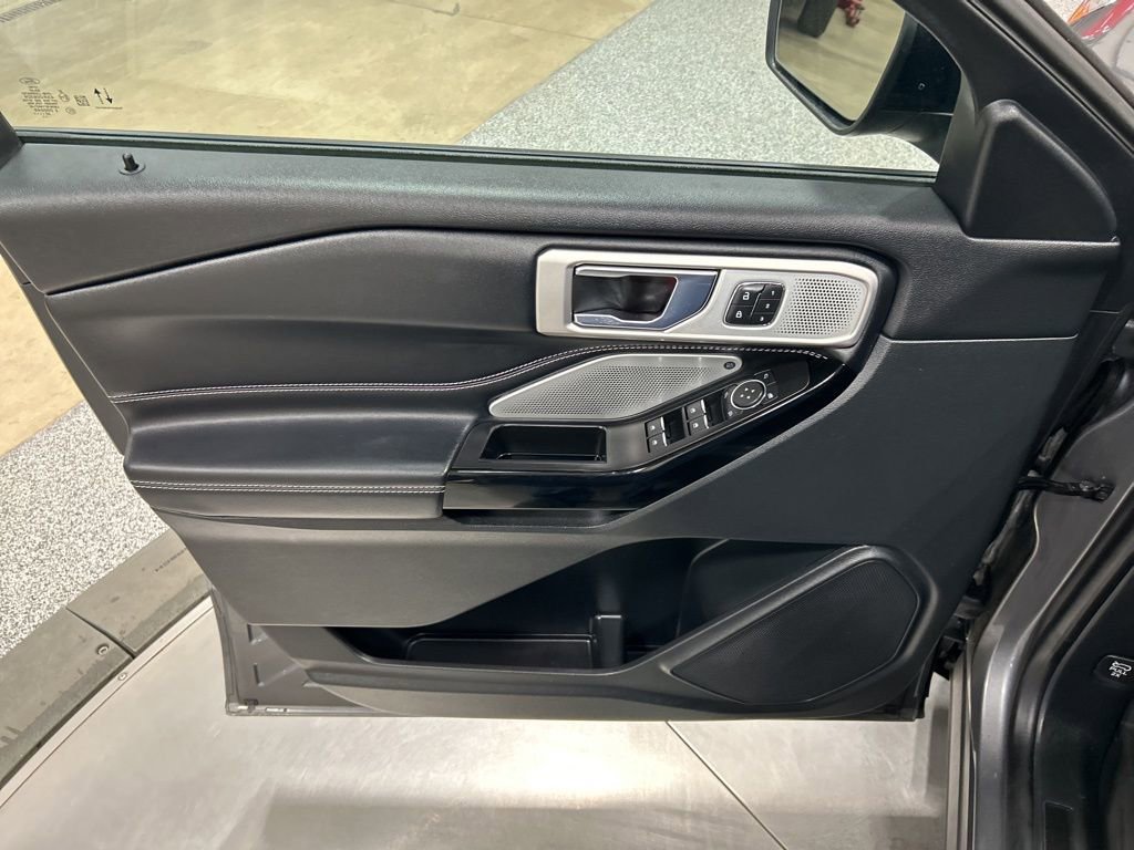 Certified 2021 Ford Explorer ST w/ Equipment Group 401A image 15