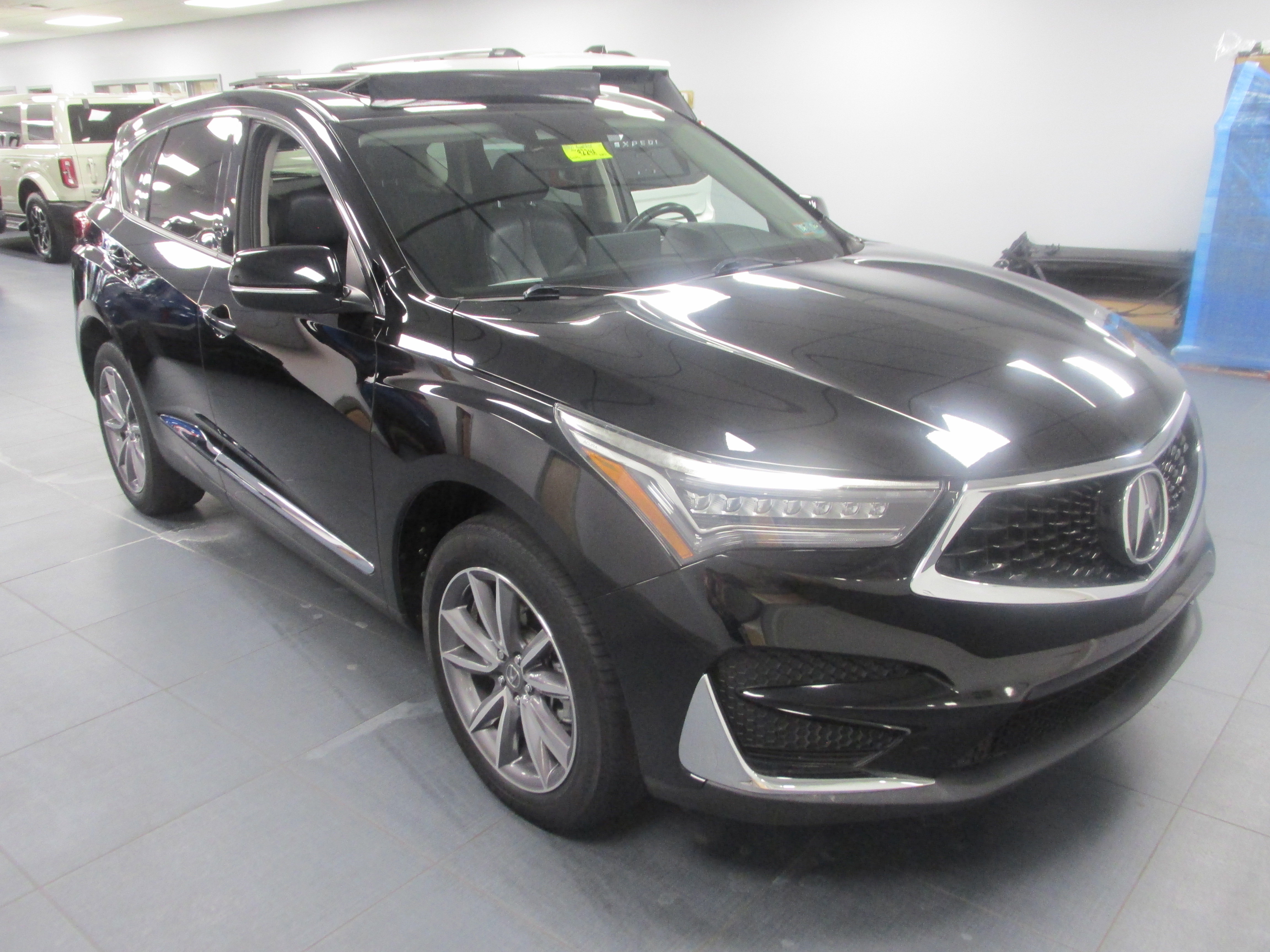 Used 2021 Acura RDX AWD w/ Technology Package image 3