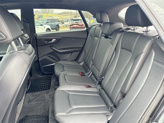 Used 2021 Audi Q8 Prestige w/ Prestige Package image 30