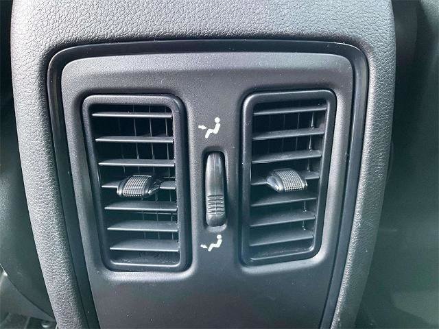 Used 2023 Dodge Durango GT image 24