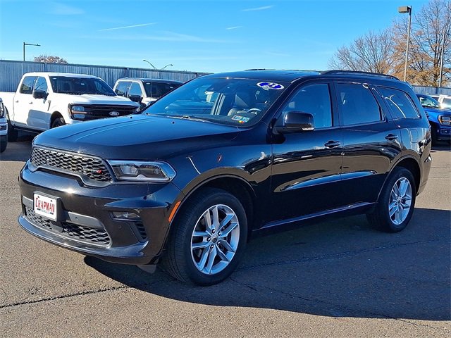 Used 2023 Dodge Durango GT image 3
