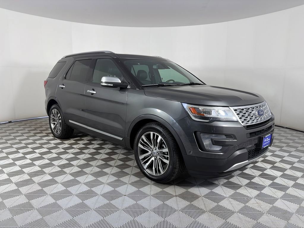 Certified 2017 Ford Explorer Platinum AWD/4WD image 6