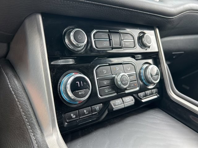 Used 2023 GMC Yukon Denali AWD/4WD image 41