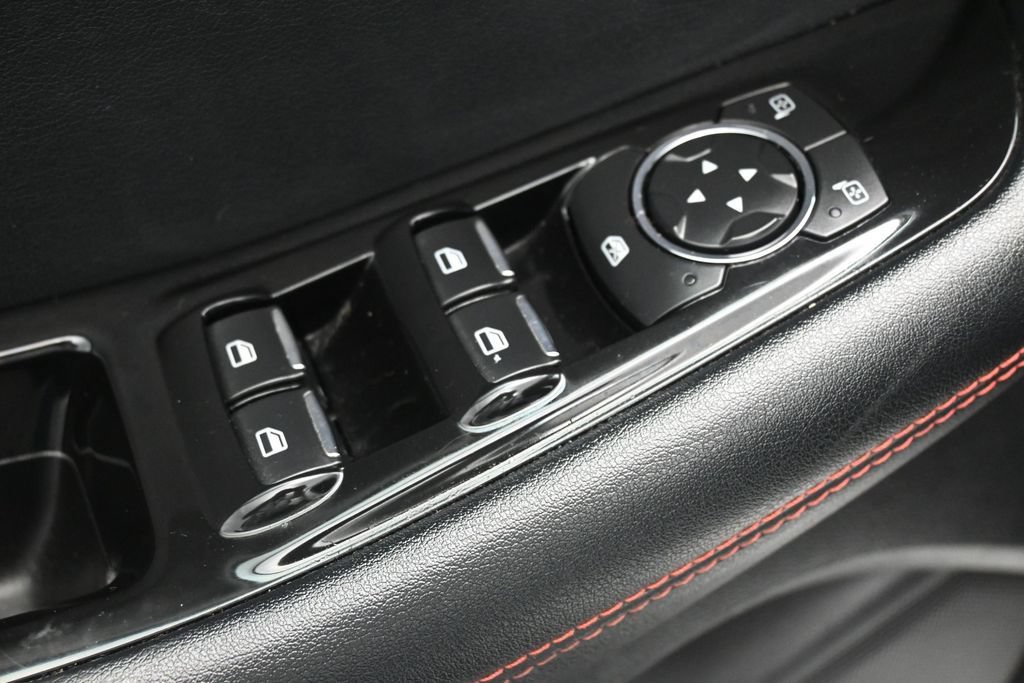 Certified 2020 Ford Edge ST-Line FWD image 13