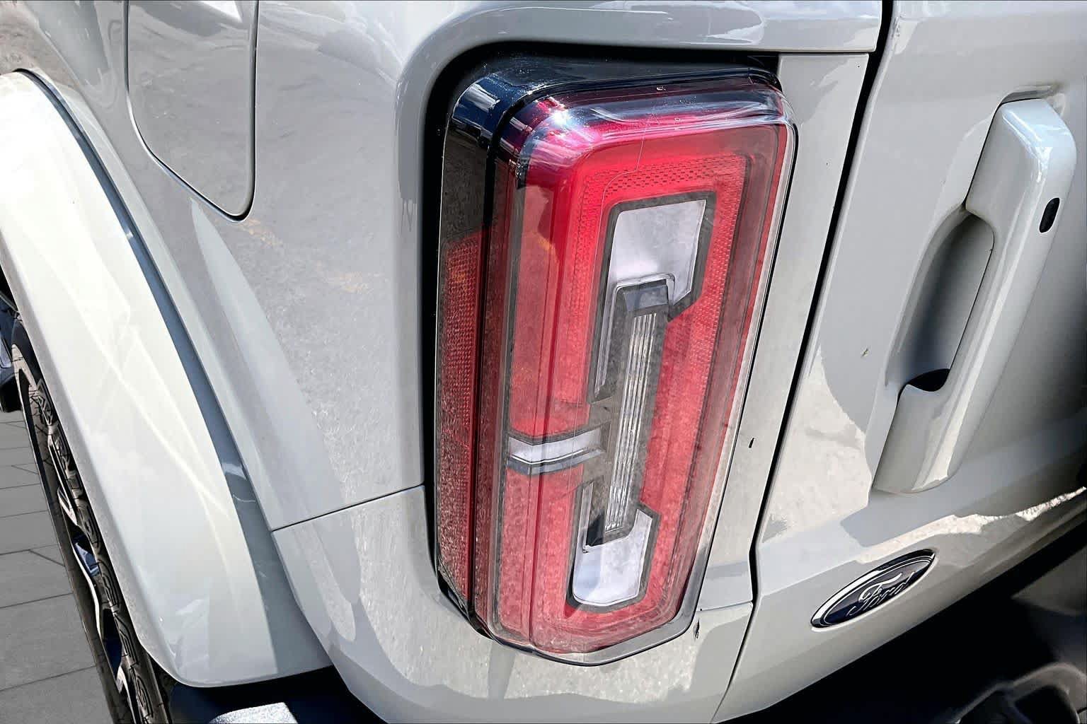 Certified 2025 Ford Bronco Outer Banks AWD/4WD image 28