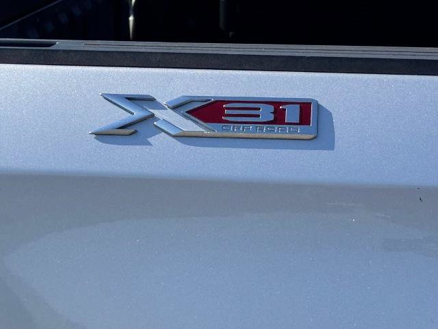 Used 2022 GMC Sierra 1500 SLT AWD/4WD image 15