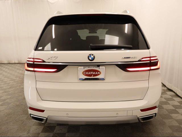 Used 2026 BMW X7 xDrive40i AWD/4WD image 5