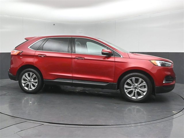 Certified 2024 Ford Edge Titanium image 16