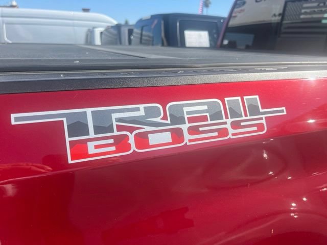 Used 2021 Chevrolet Silverado 1500 LT Trail Boss w/ Convenience Package II AWD/4WD image 10
