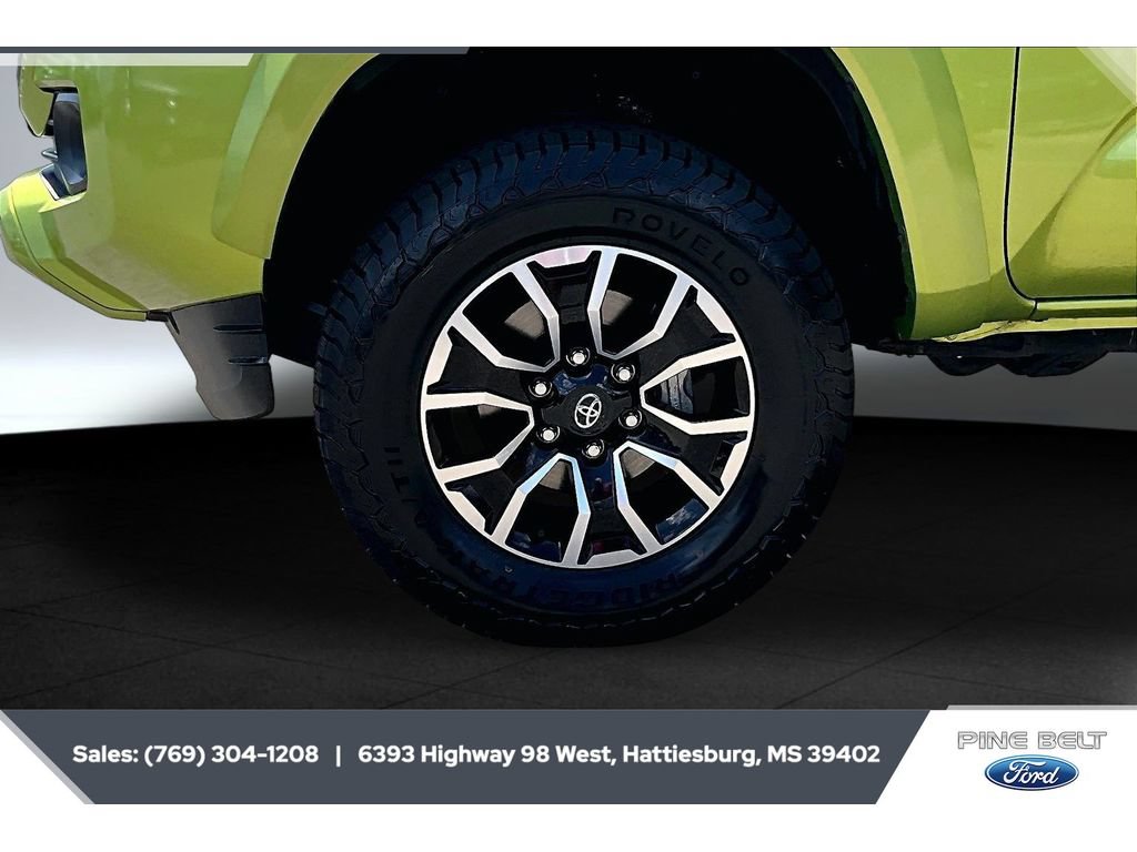 Used 2023 Toyota Tacoma TRD Sport w/ Advanced Technology Package AWD/4WD image 7