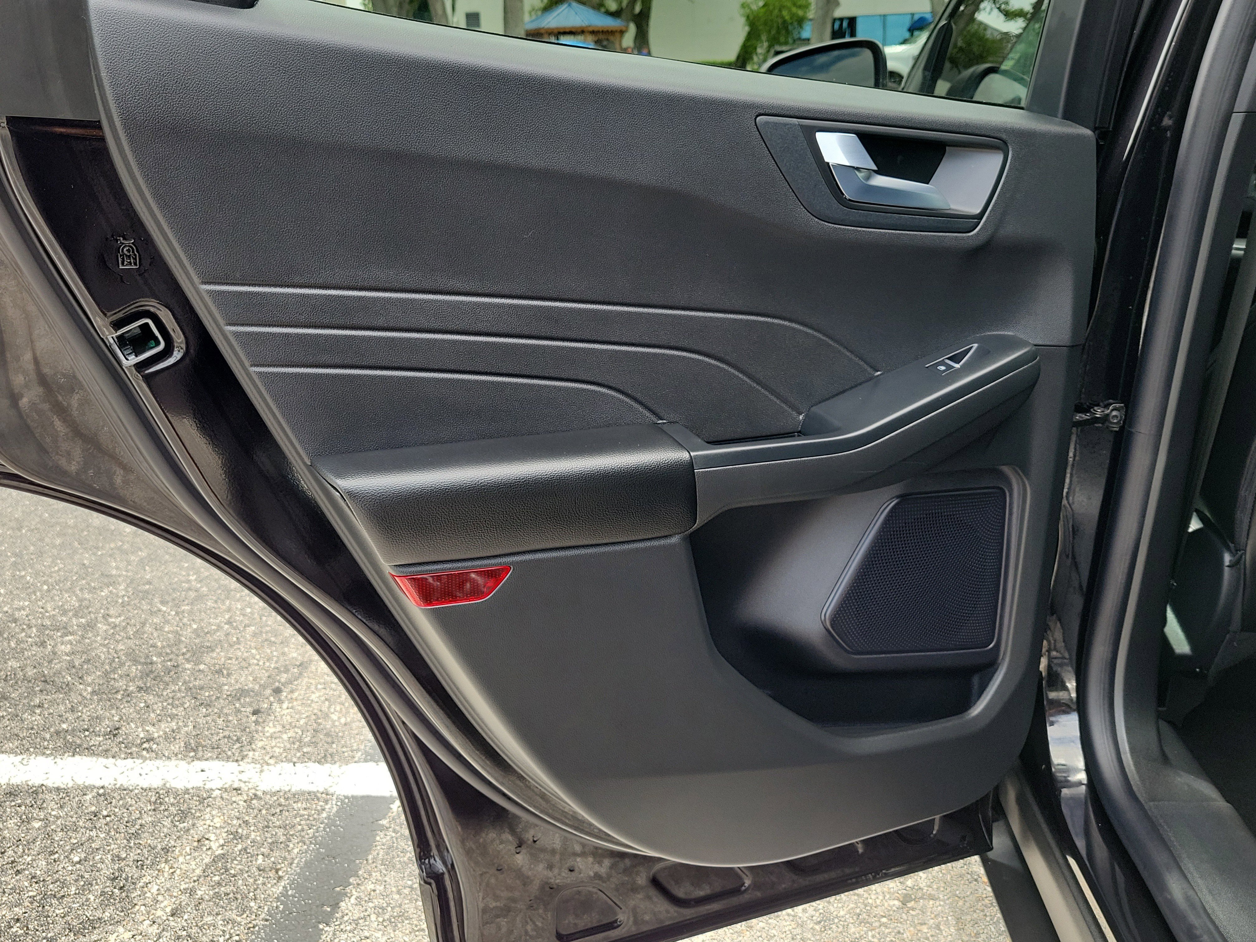 Certified 2024 Ford Escape ST-Line w/ Tech Pack #1 FWD image 11