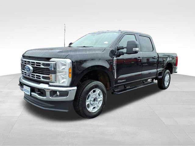 Certified 2026 Ford F350 XLT AWD/4WD image 2