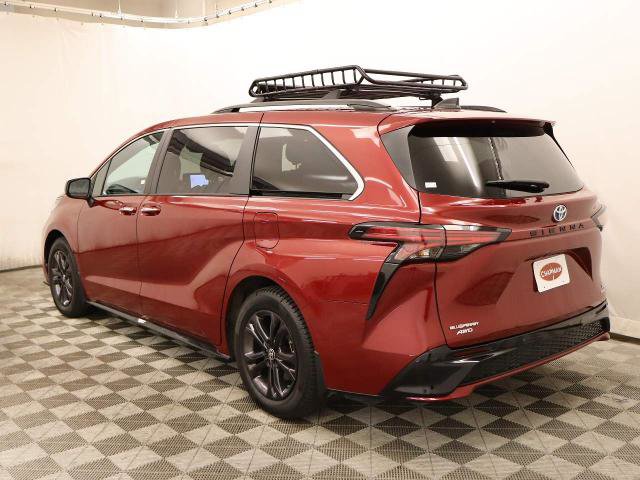 Used 2024 Toyota Sienna XSE w/ XSE Plus Package AWD/4WD image 15