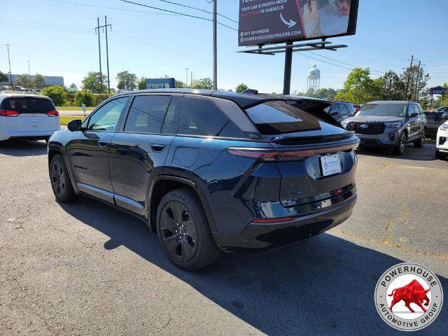 Used 2024 Jeep Wagoneer Launch Edition image 3