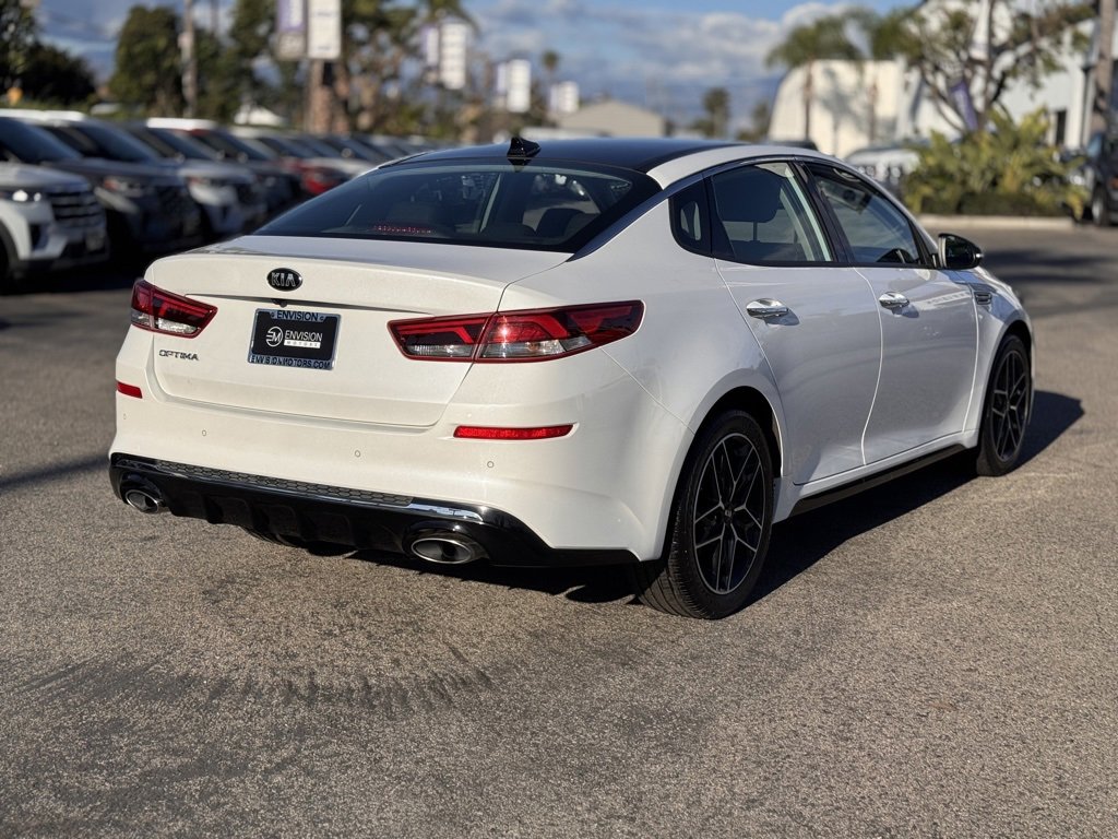 Used 2020 Kia Optima SE image 12