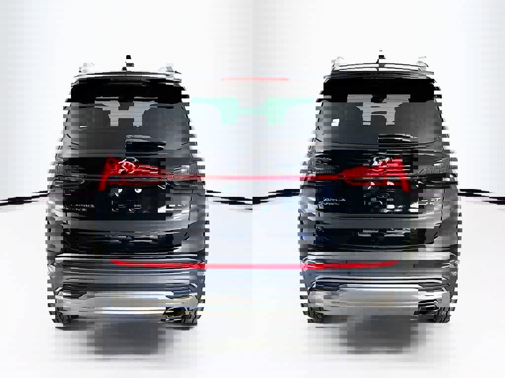 Used 2022 Hyundai Santa Fe Limited image 4