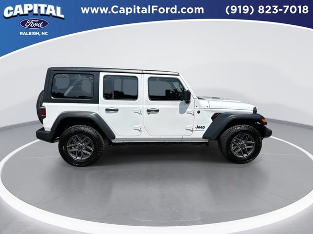 Used 2024 Jeep Wrangler Unlimited Sport AWD/4WD image 9