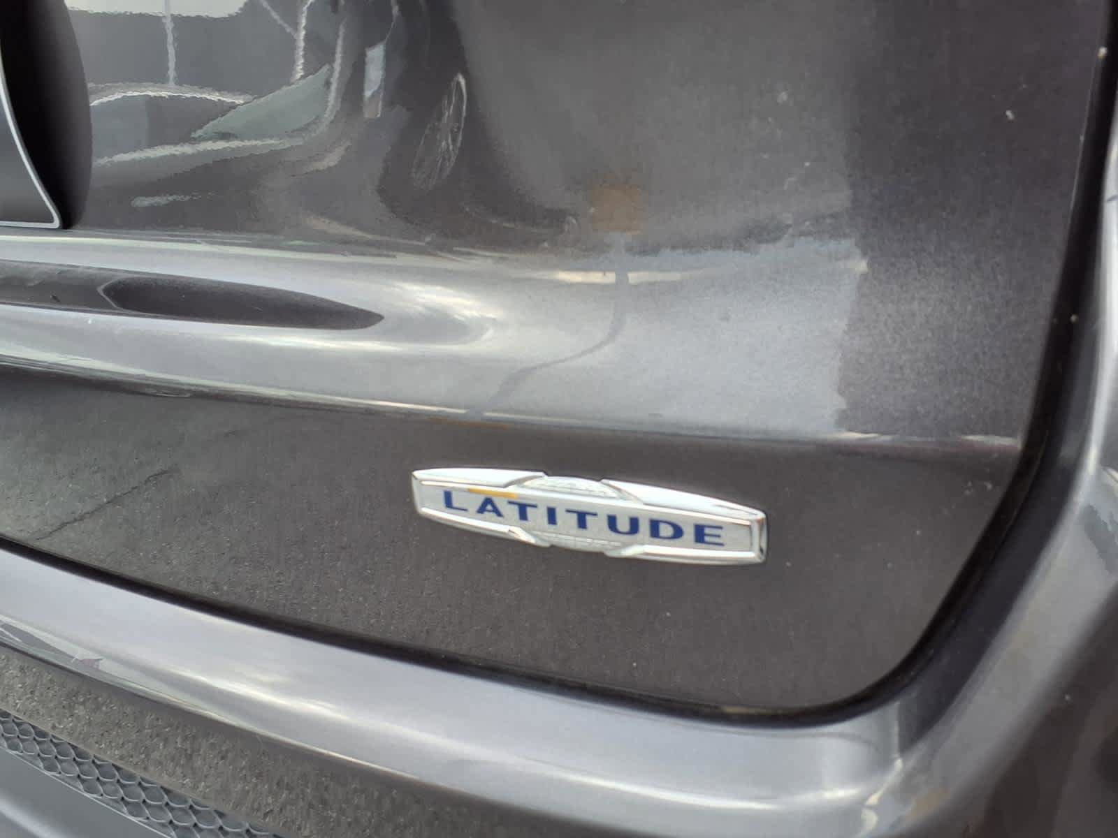 Used 2021 Jeep Compass Latitude w/ Convenience Group FWD image 21