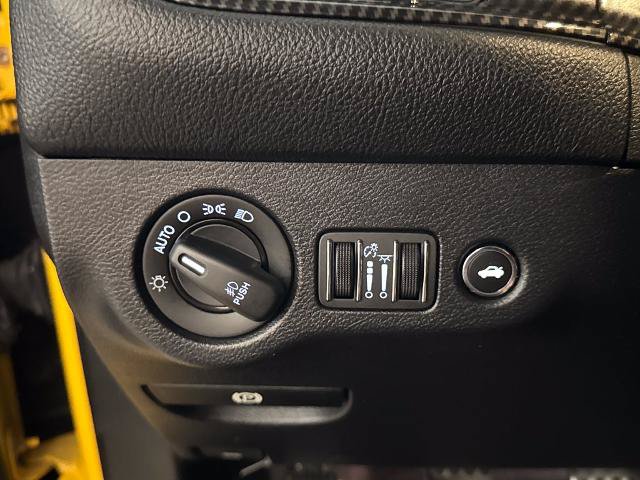 Used 2017 Dodge Challenger R/T Plus RWD image 19