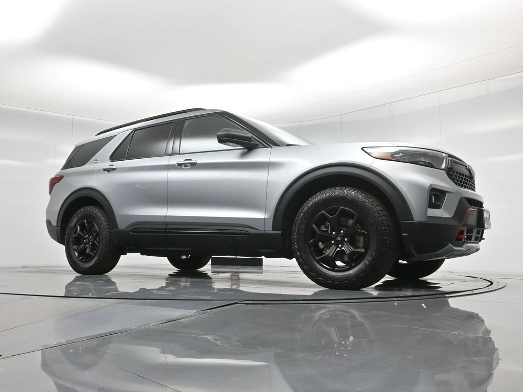 Certified 2022 Ford Explorer Timberline image 6