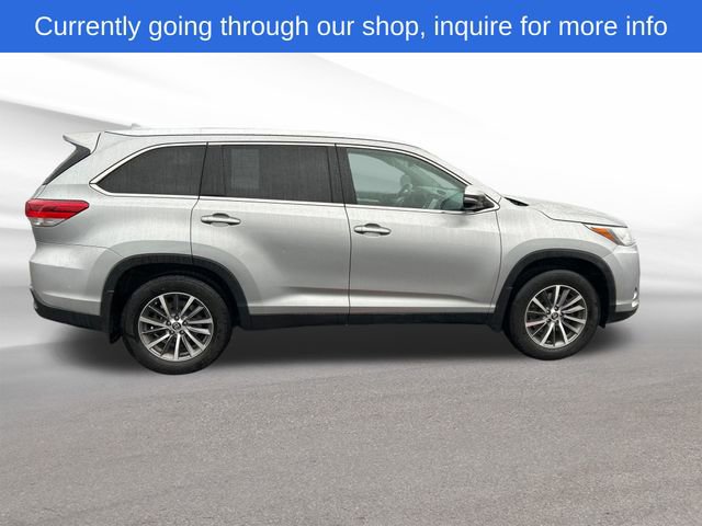 Used 2019 Toyota Highlander XLE image 6