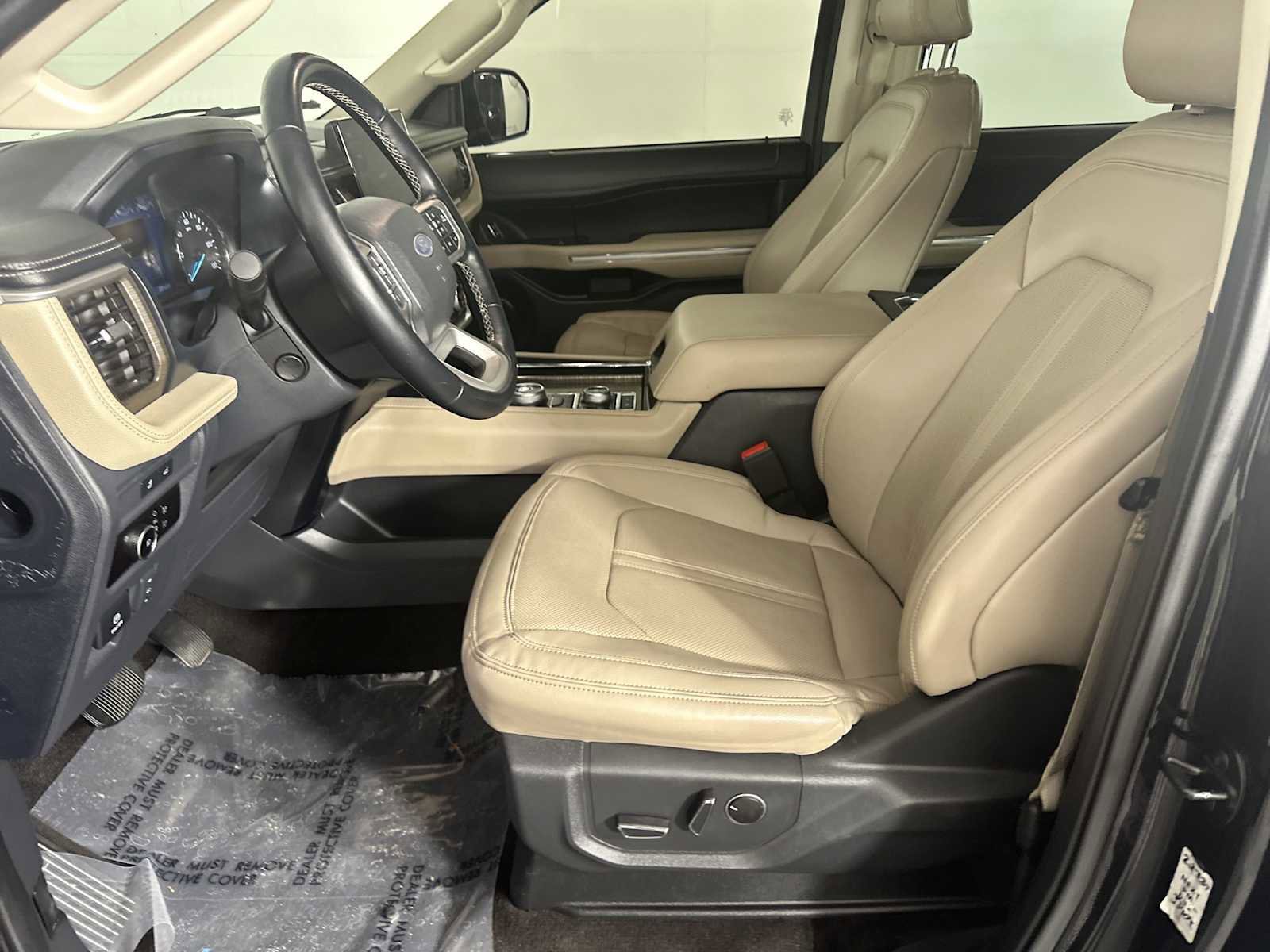 Certified 2023 Ford Expedition Limited image 14