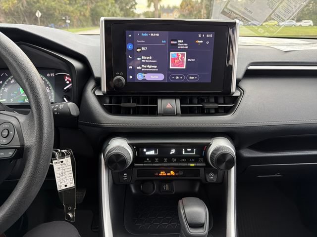 Used 2025 Toyota RAV4 LE FWD image 18
