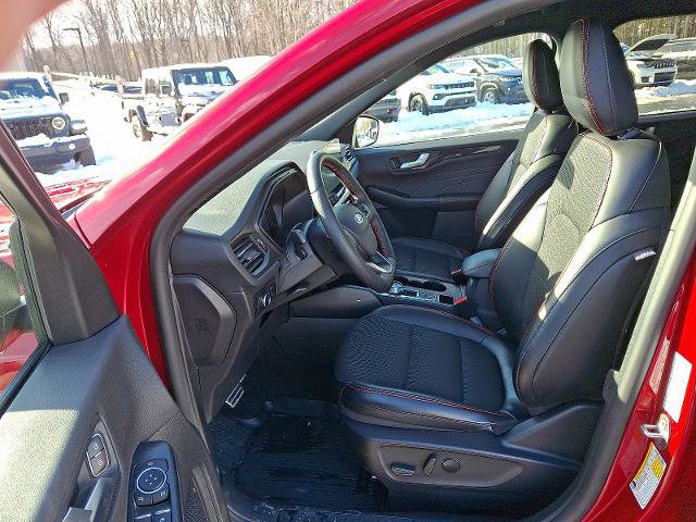 Certified 2024 Ford Escape ST-Line w/ Tech Pack #1 image 13