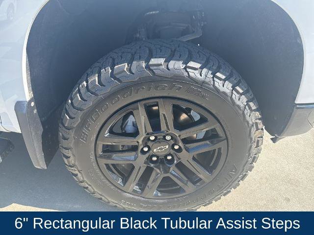 Used 2022 Chevrolet Silverado 1500 Custom Trail Boss image 11