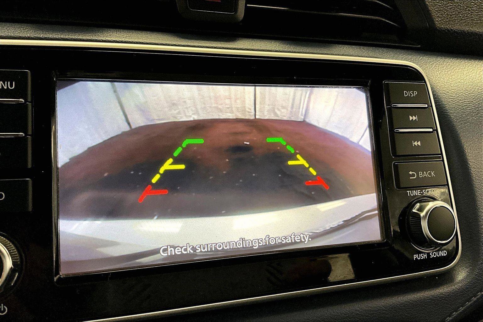 Used 2023 Nissan Versa SV image 20