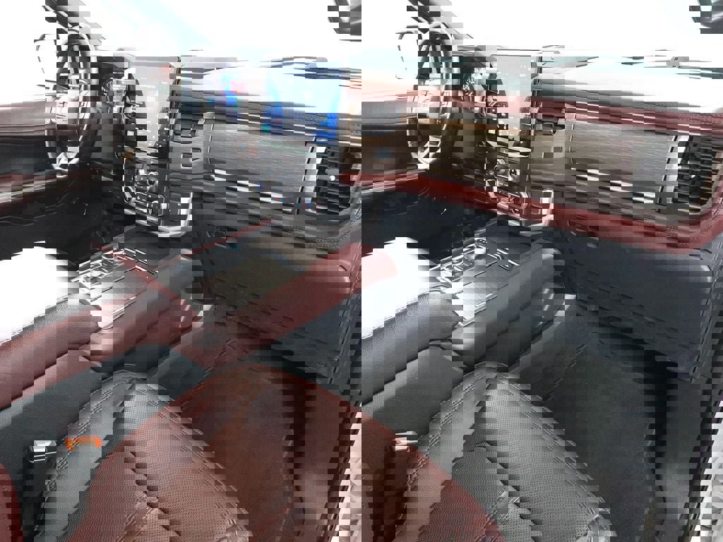 Certified 2024 Ford Expedition Limited image 32