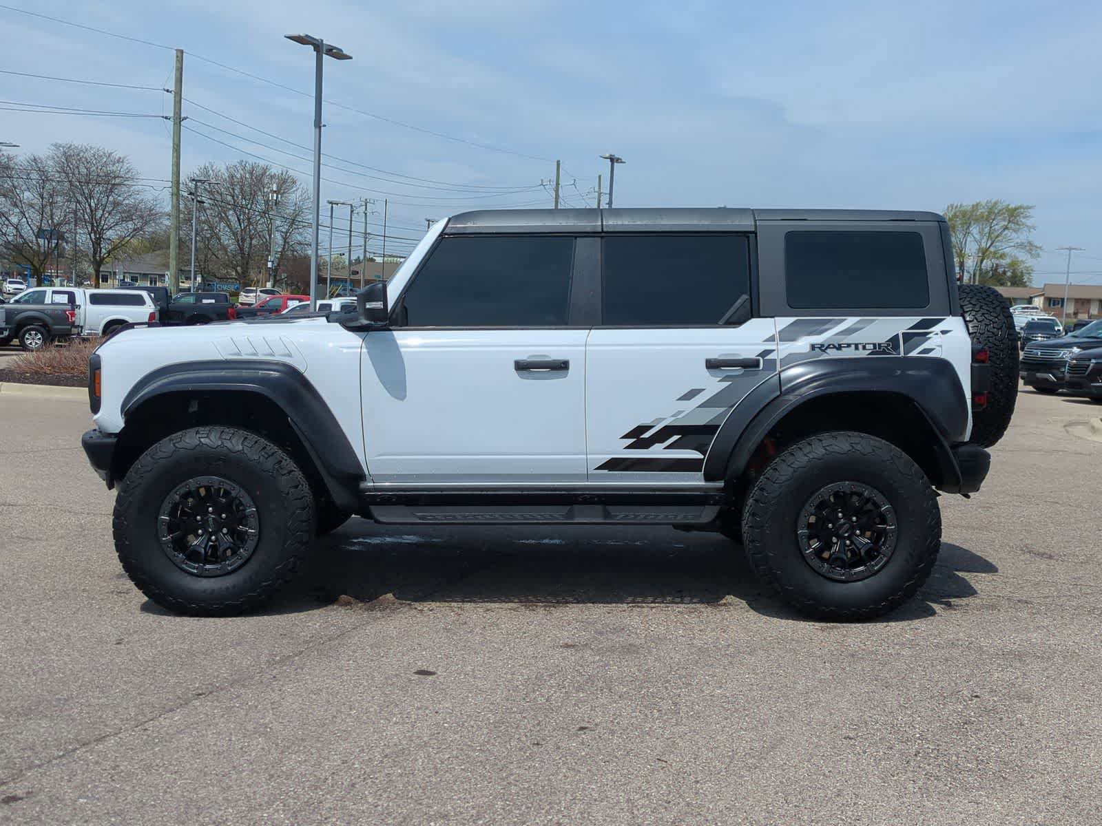 Certified 2024 Ford Bronco Raptor w/ Interior Carbon Fiber Pack 6 AWD/4WD image 5