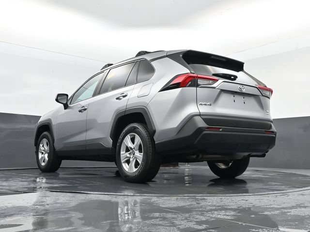 Used 2019 Toyota RAV4 XLE w/ All Weather Liner Package AWD/4WD image 22