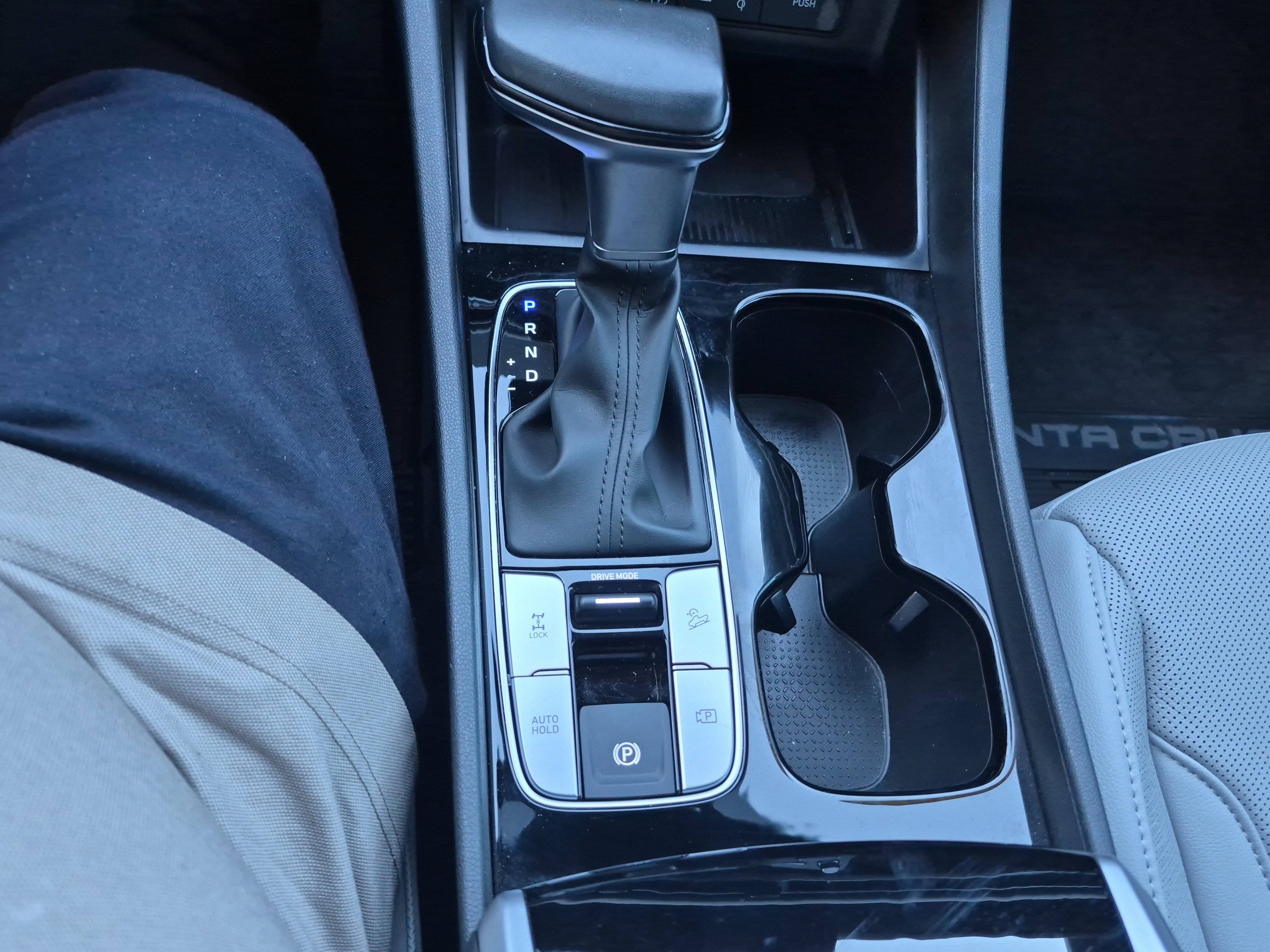 Used 2025 Hyundai Santa Cruz Limited image 27