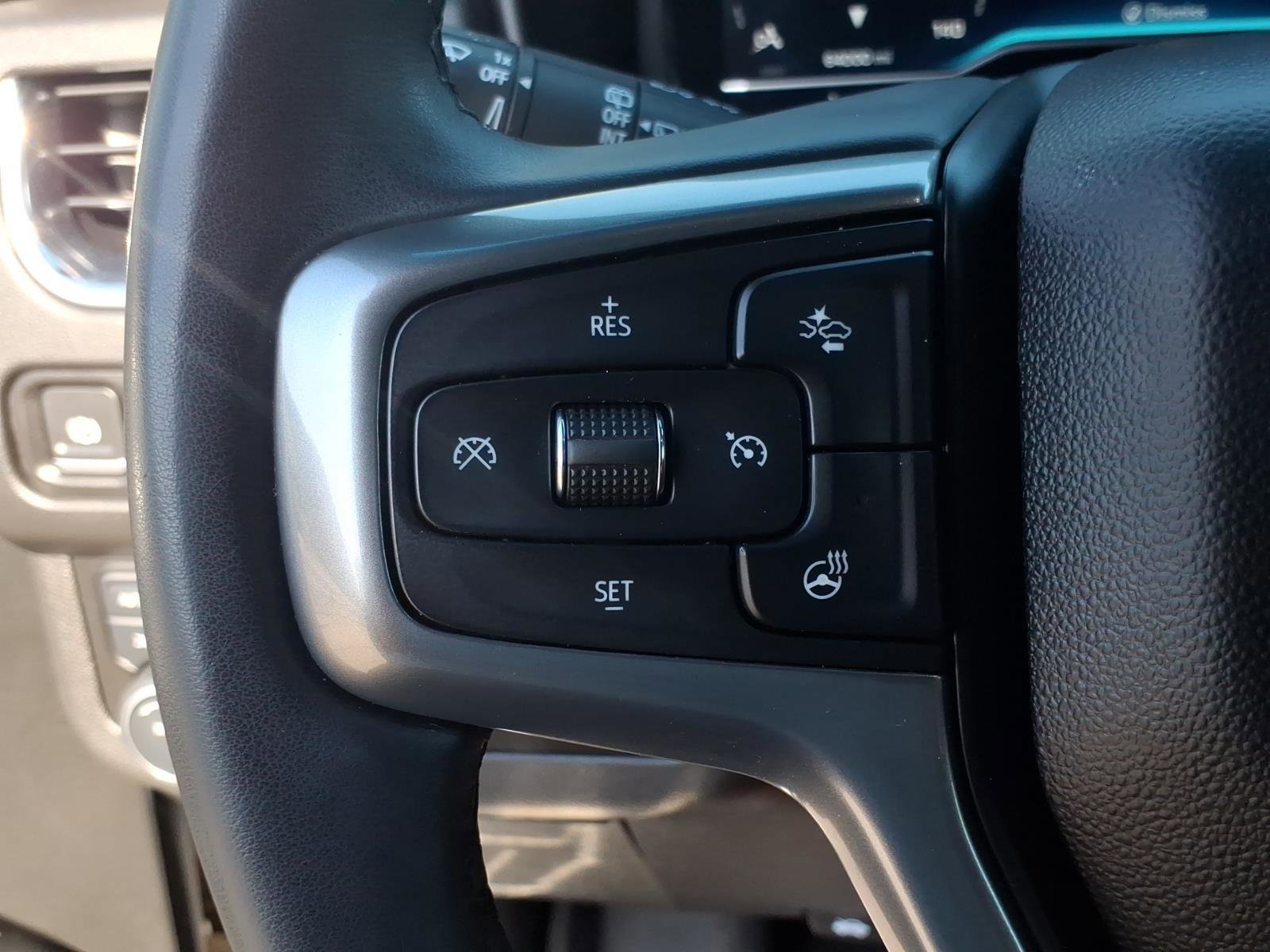 Used 2023 Chevrolet Tahoe Z71 w/ Luxury Package image 24