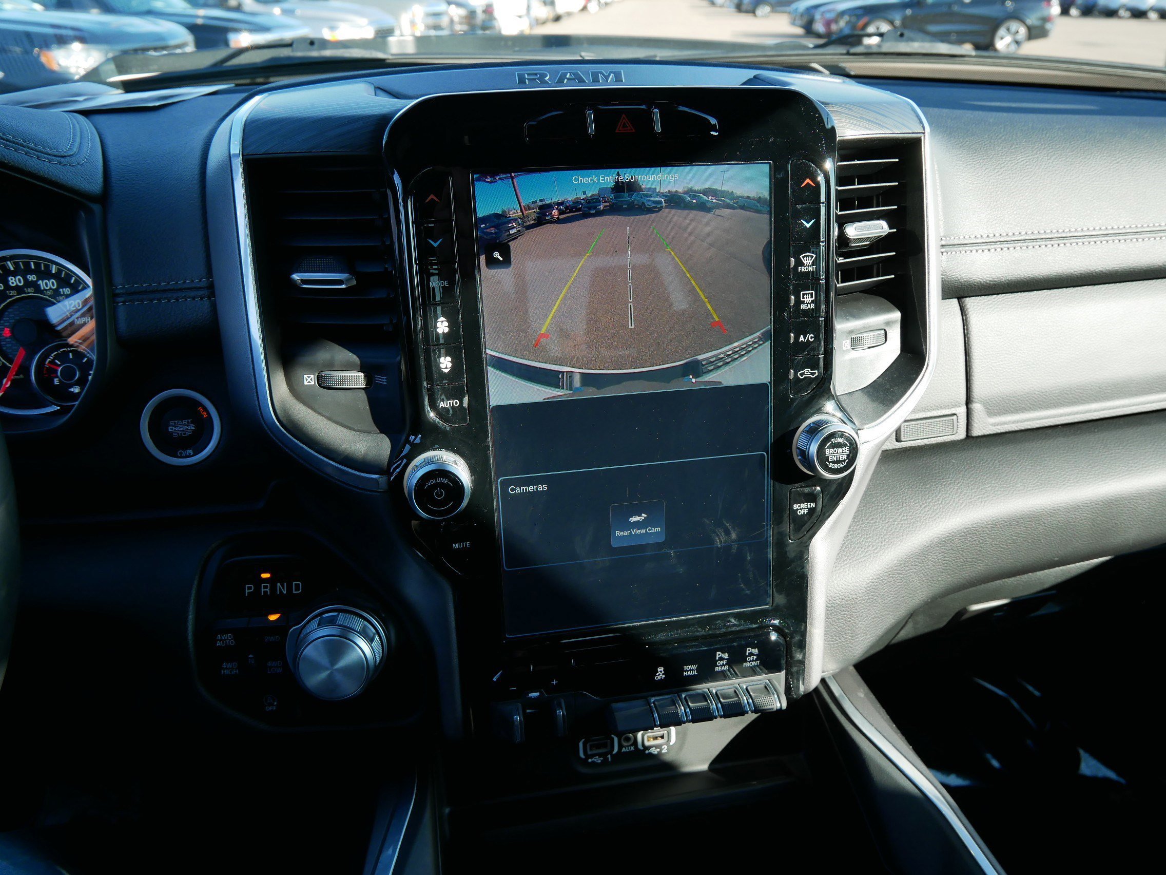 Used 2023 RAM 1500 Laramie image 31