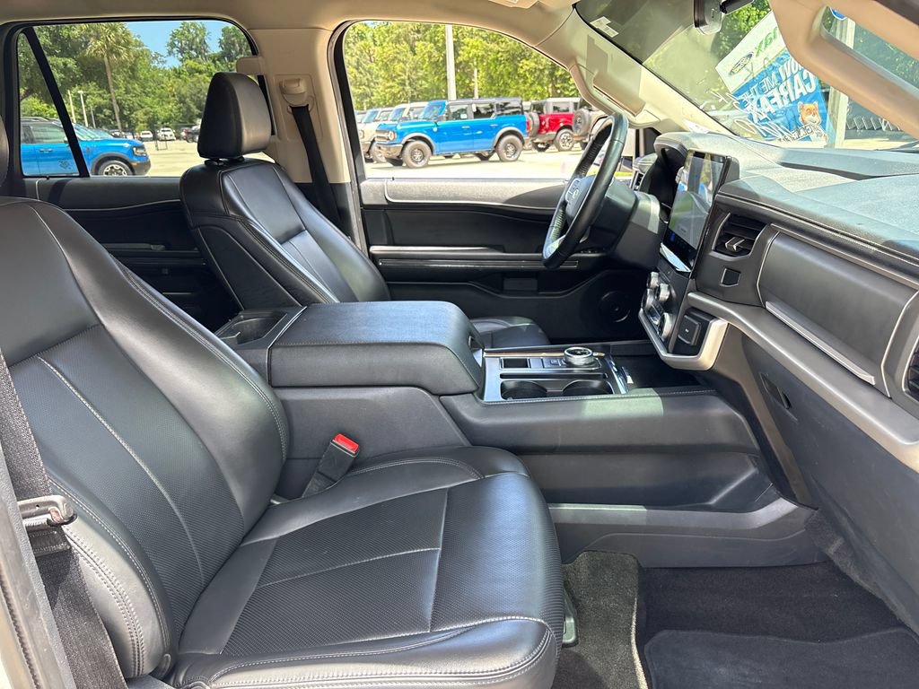 Certified 2023 Ford Expedition XLT RWD image 28