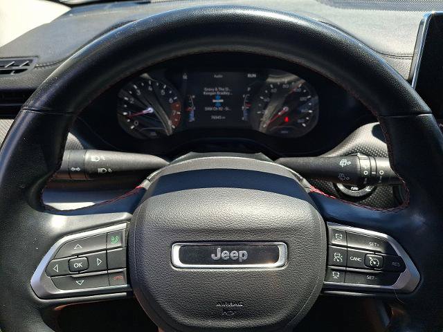 Used 2022 Jeep Compass Trailhawk w/ Sun and Sound Group AWD/4WD image 19
