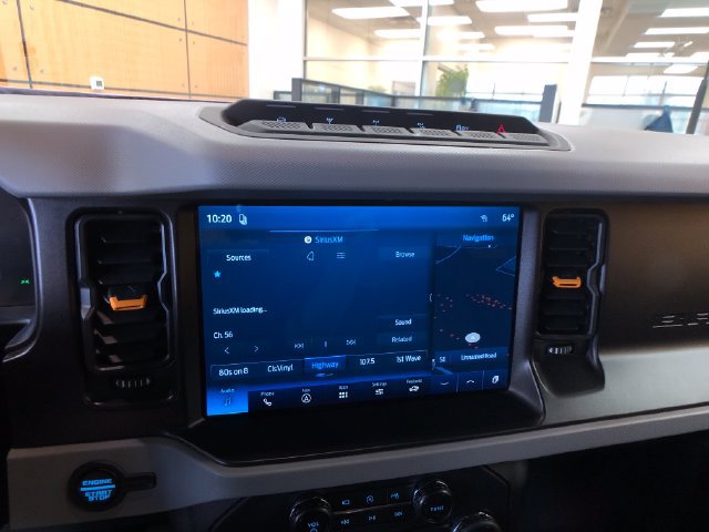 Certified 2022 Ford Bronco Badlands AWD/4WD image 15