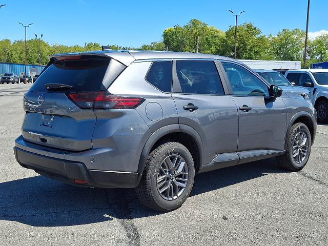 Used 2024 Nissan Rogue S FWD image 6