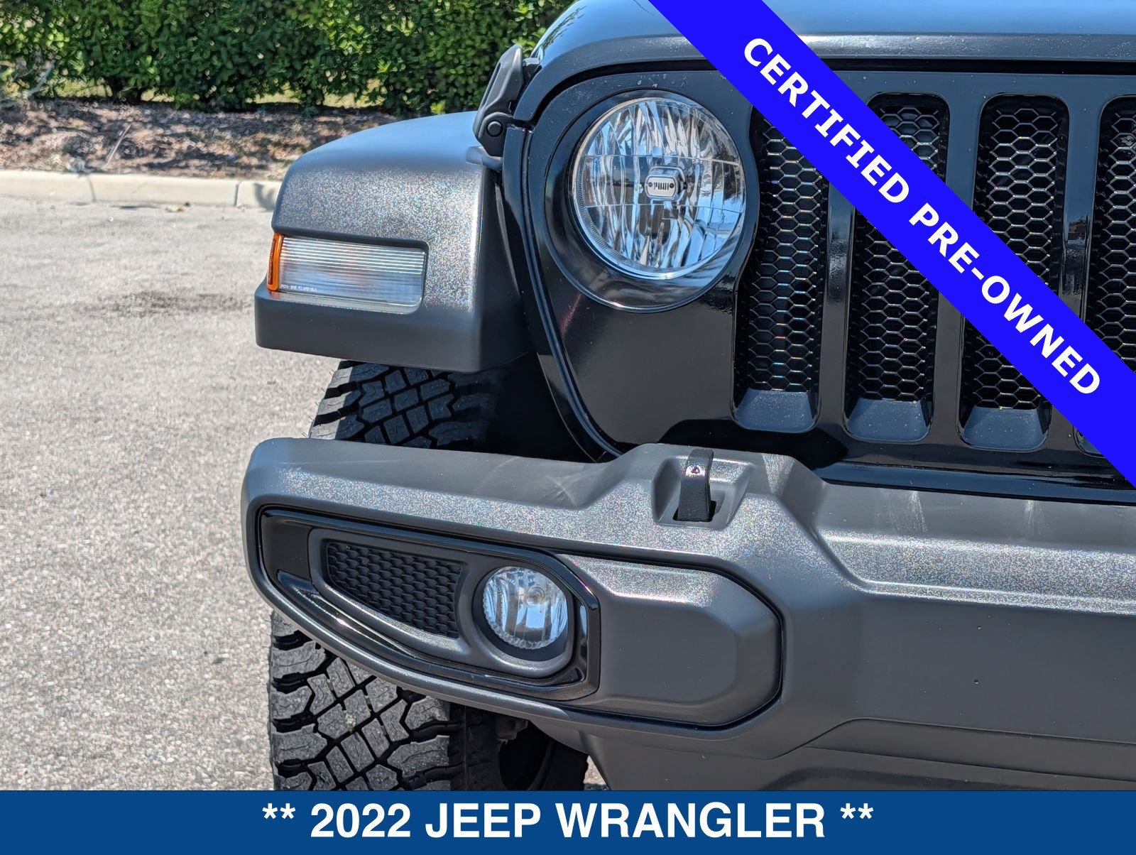 Used 2022 Jeep Wrangler Sport AWD/4WD image 9