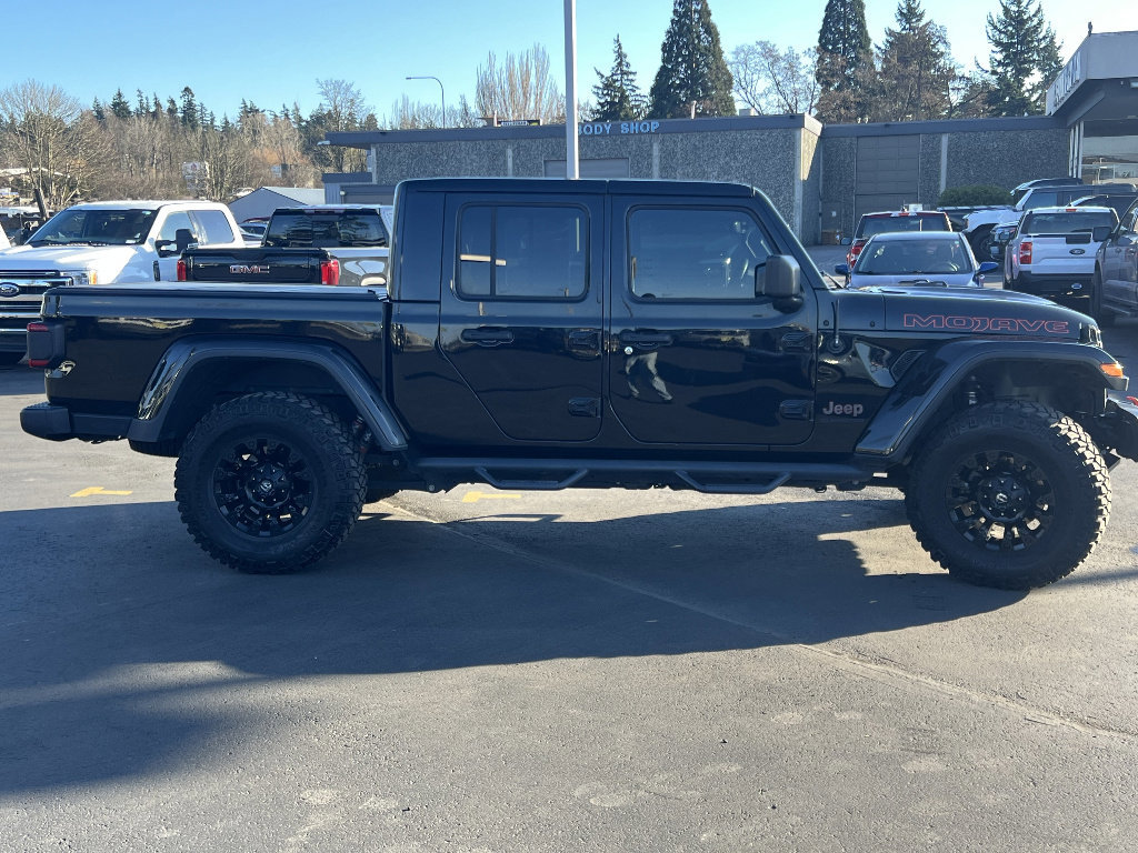 Used 2021 Jeep Gladiator Mojave AWD/4WD image 2
