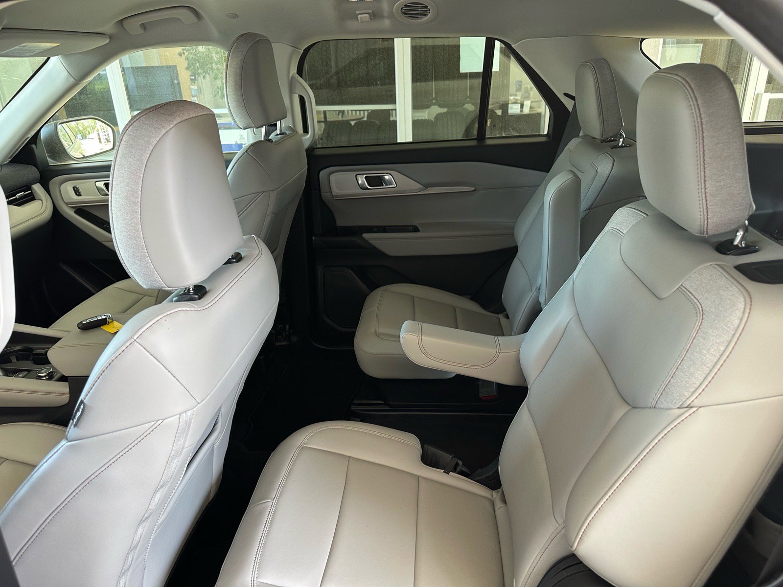 Certified 2025 Ford Explorer Active w/ Active Comfort Package RWD image 22